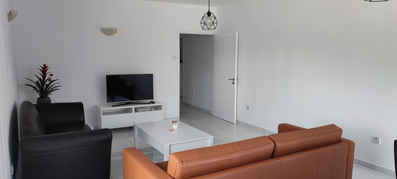 Ellas Modern Duplex City Center Nicosia Exterior foto
